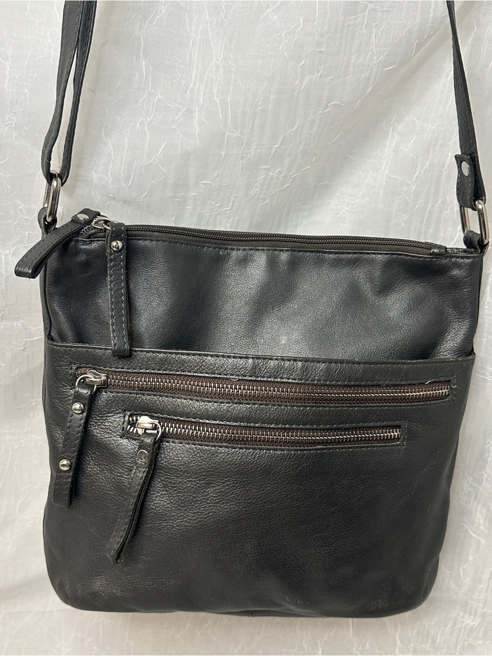 Great American Leatherworks Gray  Leather Crossbody Bag
